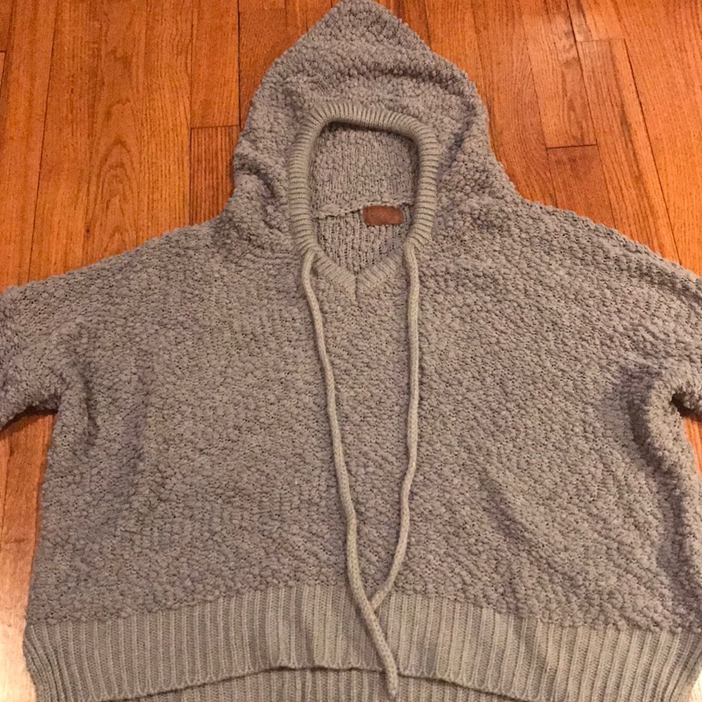 Comfy Grey Sweater Barely Worn